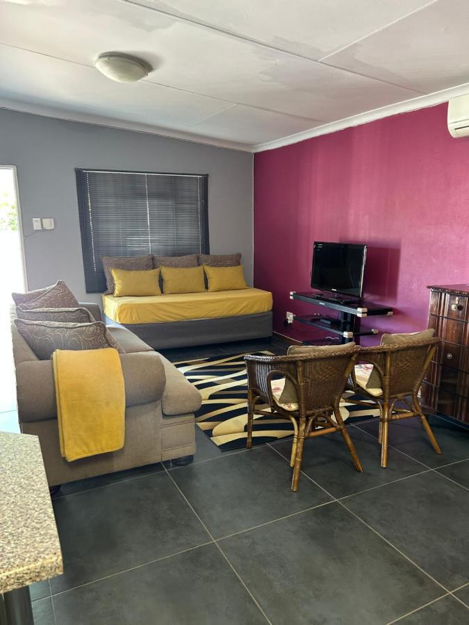 Apartment Mels Place